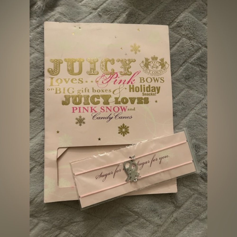 Juicy Couture  friendship bracelets in original juicy card